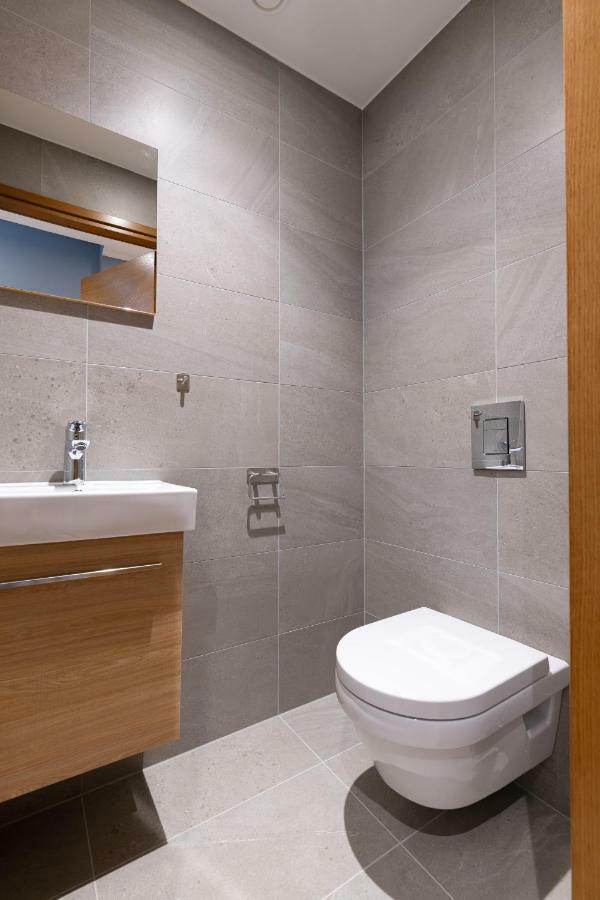 Self-Check-In 3 Bedroom Apartment With Sauna And Balconies Tallinn Exteriör bild